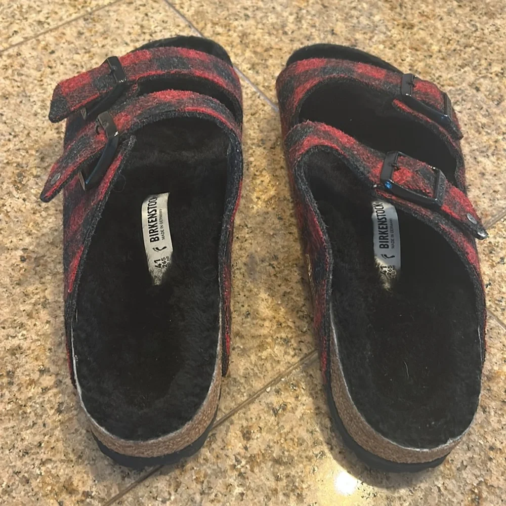 Birkenstock Red and Black Sandals with Adjustable Straps, these are un-worn. - Picture 4 of 6